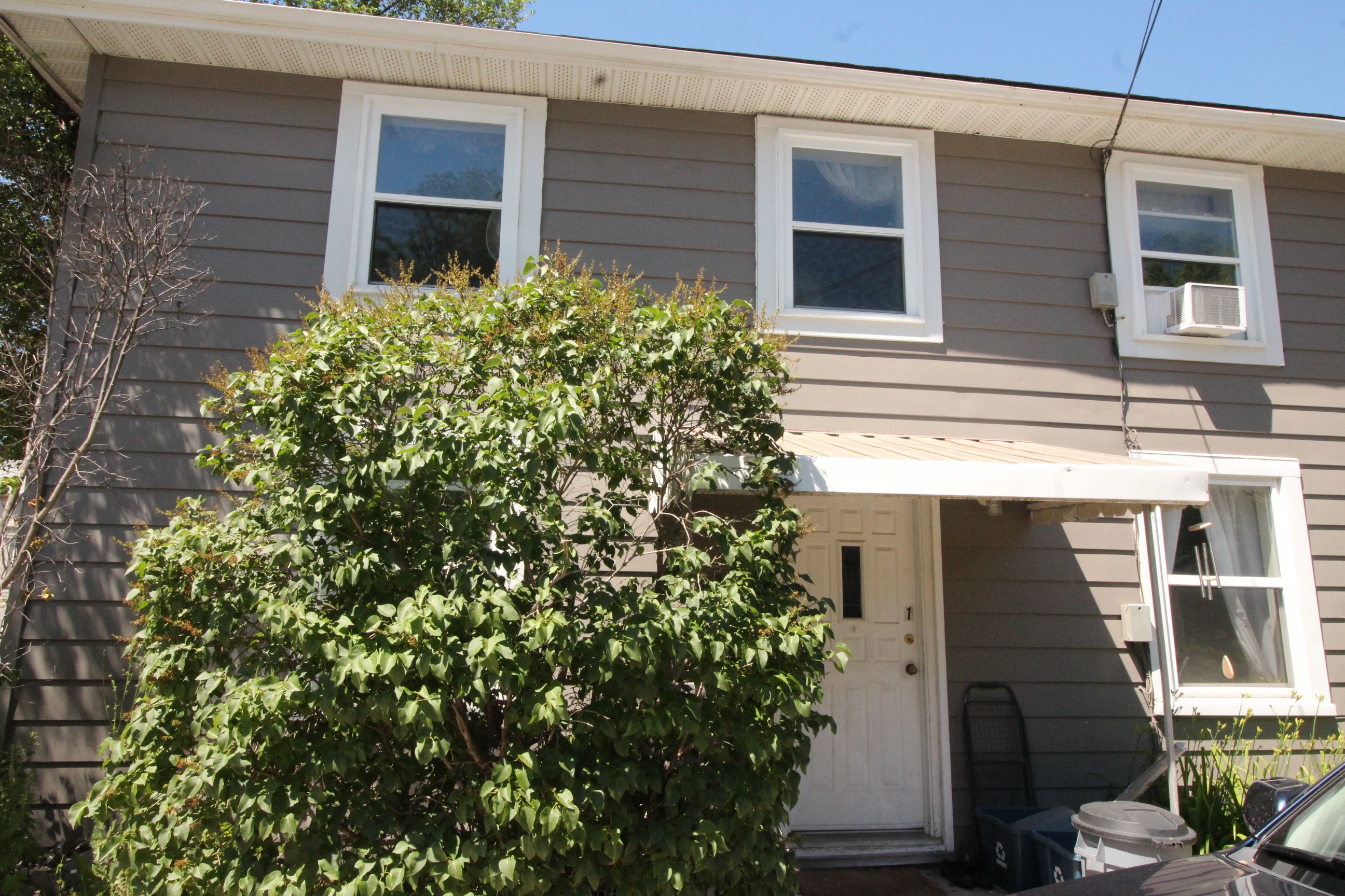 55 Kennedy St -  Exterior